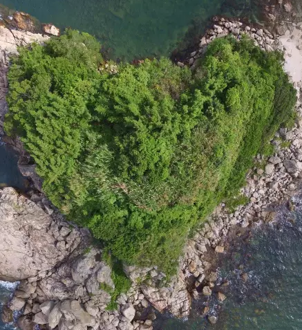 美到爆深圳大鹏半岛发现心形岛屿